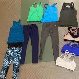 Lorna Jane workout 11 item bundle lot! 4 Tops, 3 bras, 4 leggings - size XS